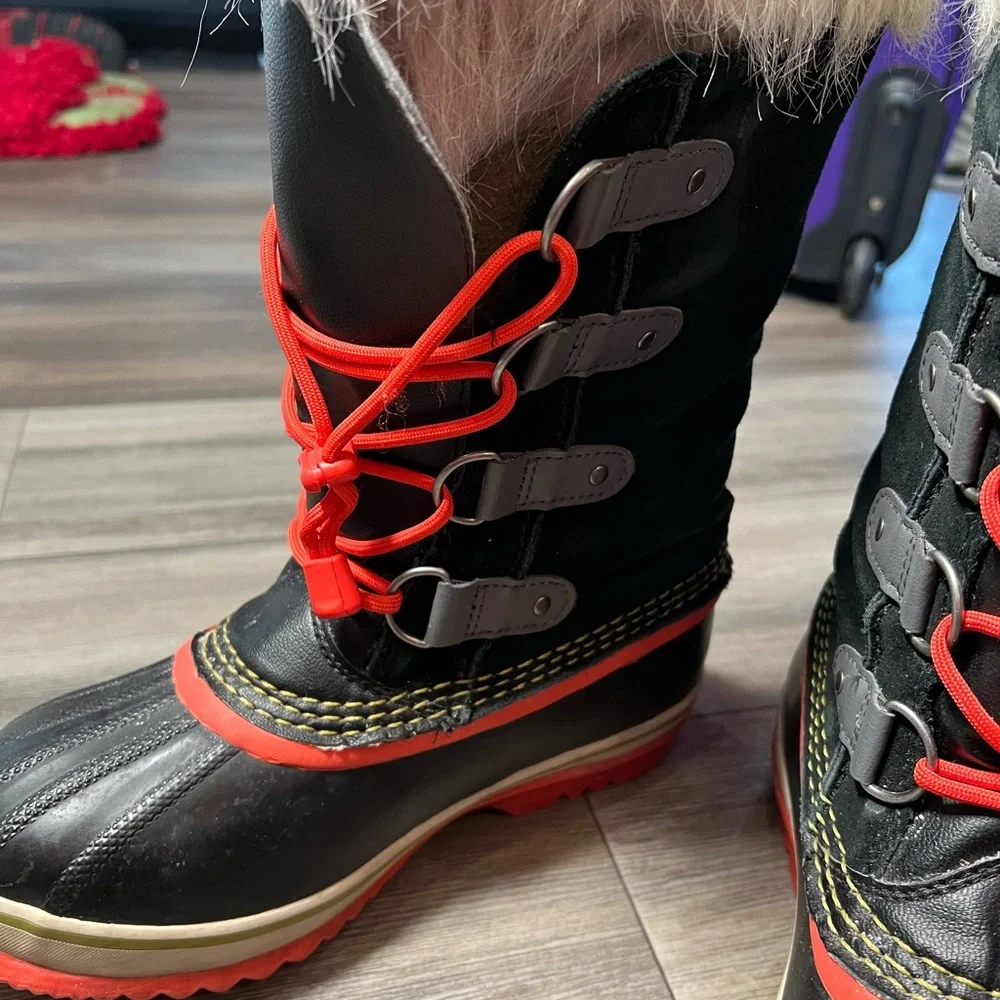 Sorel Waterproof Women Boots- 4‎